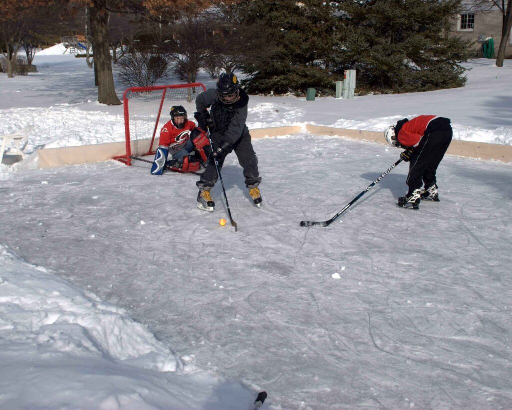 How to Build and Maintain a Backyard Artificial Ice Rink